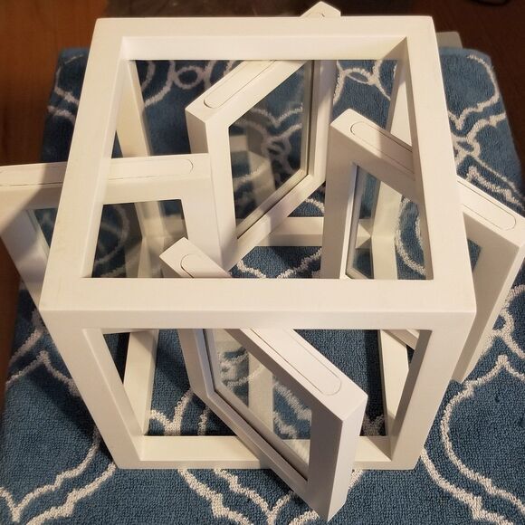 Wooden box multiple photo display box - Picture 1 of 7